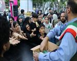 برپایی غرفه فرهنگی سازمان حمل و نقل ریلی در میدان ساعت به مناسبت عید غدیر و سالگرد ارتحال امام خمینی(ره)